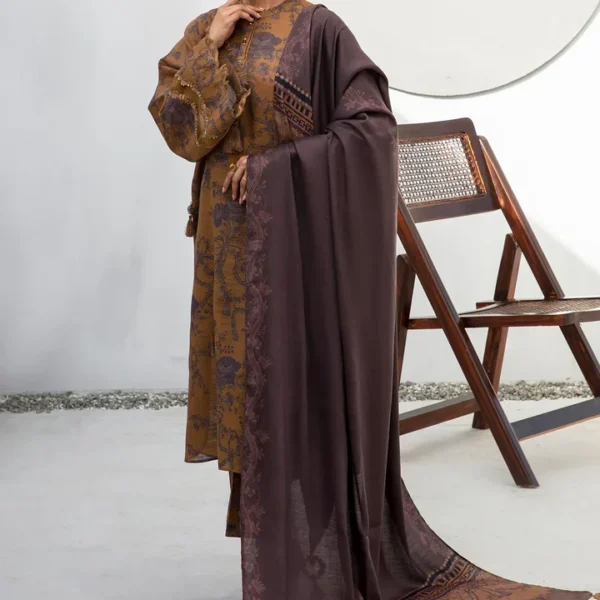 Khaddar 3pc Digital Printed Suit With Digital Printed Khaddar Dupatta