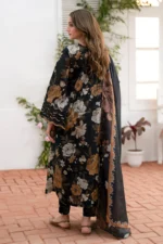 Digital Printed Khaddar Suit 3pc with Khaddar Digital Printed Dupatta & Embroidered Patches