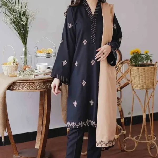 SR-1135 Unstitched Heavy Embroidered Dhanak Suit Embroidered Dhanak Shawl