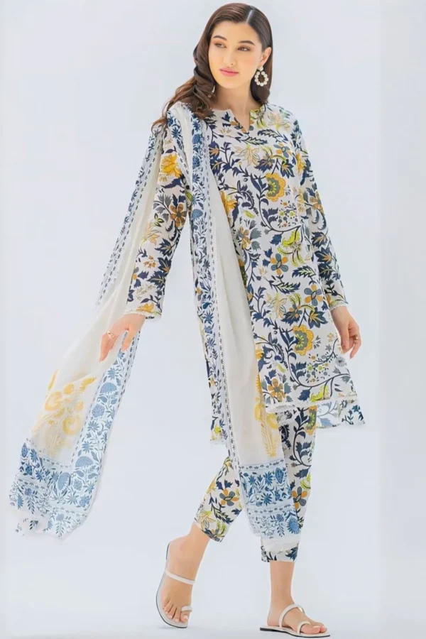 SR-SP132 Digital Printed Lawn Suit 3pc With Lawn Digital Printed Dupatta