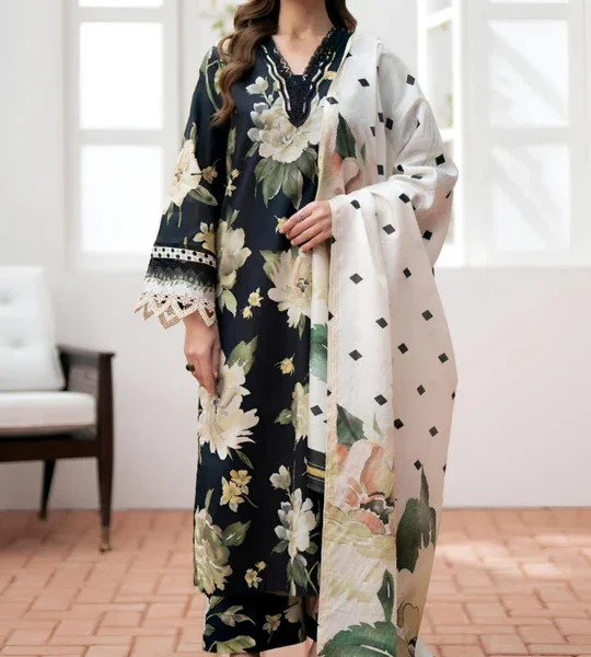 Digital Printed Lawn Suit 3pc with Lawn Digital Printed Dupatta & Patches