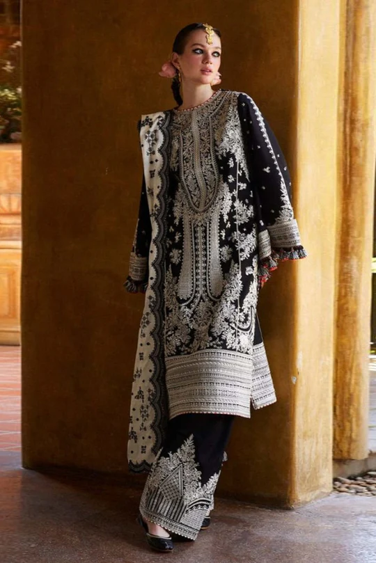 SR-MB2615 Lawn Unstitched Embroidered 3pc Suit With Bamber Chiffon Embroidered Dupatta