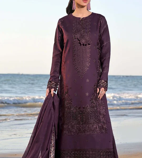 SR-IZ813 Lawn Chikenkari Embroidered 3pc With Lawn Embroidered Dupatta